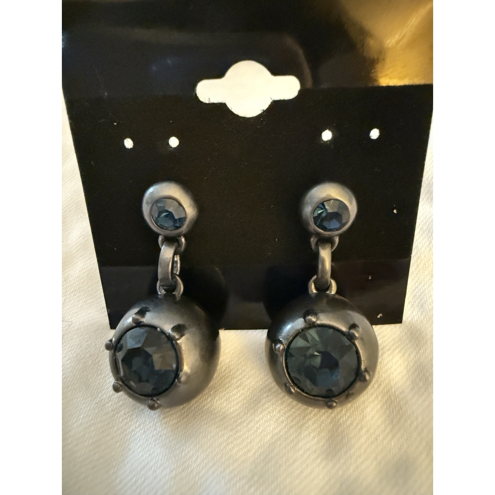Jewelmint Diving Belle Earrings Coastal Nautical Hematite Blue 16$
